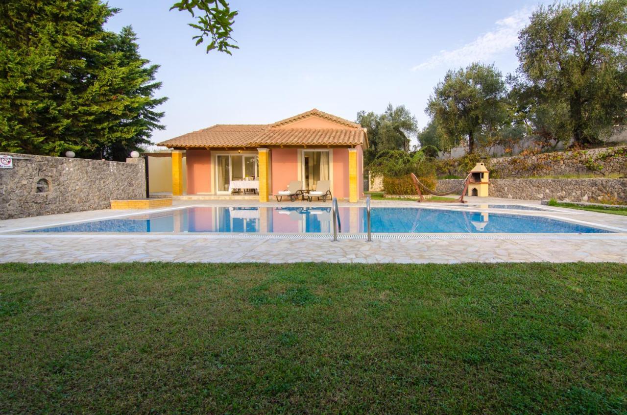 Villa Nefeli 다시아 외부 사진